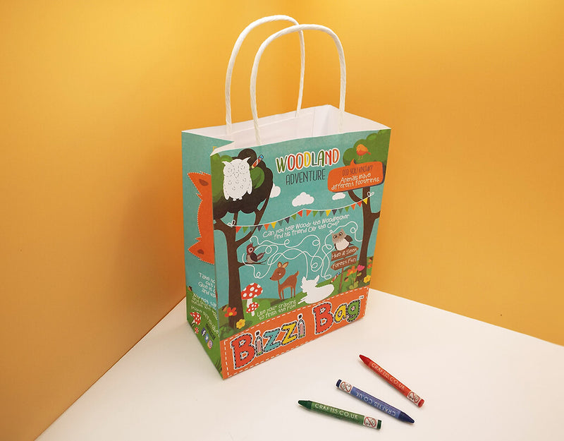 Load image into Gallery viewer, Craftis Childrens Kids Paper Activity Lunch Bags Meal Deal Takeaway Packaging Games Puzzles Activities Garden Woodland Ocean Tropical Crayons 6