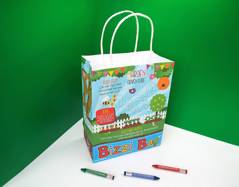 Load image into Gallery viewer, Craftis Childrens Kids Paper Activity Lunch Bags Meal Deal Takeaway Packaging Games Puzzles Activities Garden Woodland Ocean Tropical Crayons 9